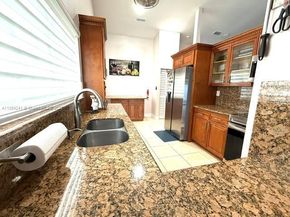 8510 NW 46th Ct, Lauderhill FL 33351
