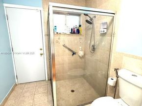 8510 NW 46th Ct, Lauderhill FL 33351