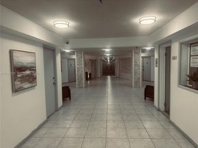 1913 S Ocean Dr 111, Hallandale Beach FL 33009