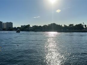 1913 S Ocean Dr 111, Hallandale Beach FL 33009