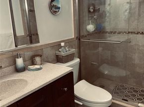 1913 S Ocean Dr 111, Hallandale Beach FL 33009