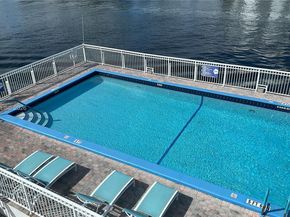 1913 S Ocean Dr 111, Hallandale Beach FL 33009