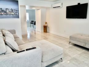 1904 SW 28th St, Fort Lauderdale FL 33315