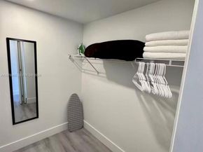 1904 SW 28th St, Fort Lauderdale FL 33315