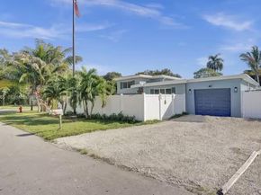 1904 SW 28th St, Fort Lauderdale FL 33315