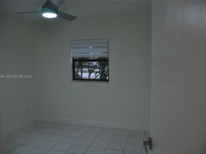 571 NE 61st St, Oakland Park FL 33334