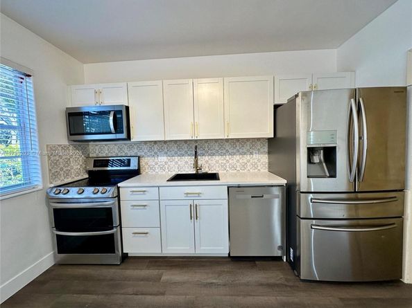 1788 NE 169th St, North Miami Beach FL 33162