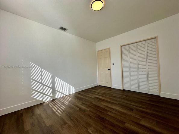 1788 NE 169th St, North Miami Beach FL 33162