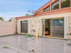 8454 NW 31st Ct, Sunrise FL 33351
