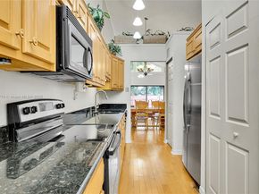 8454 NW 31st Ct, Sunrise FL 33351