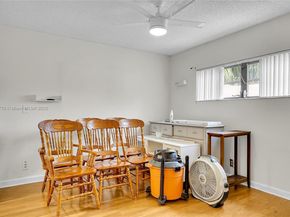 8454 NW 31st Ct, Sunrise FL 33351