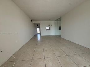 9001 Sunrise Lakes Blvd 208, Sunrise FL 33322