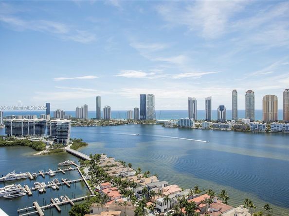 6000 Island Blvd PH7, Aventura FL 33160