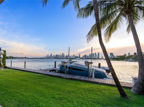 126 W San Marino Dr, Miami Beach FL 33139
