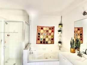 306 NW 115th Way, Coral Springs FL 33071