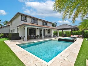 2132 Quail Roost Dr, Weston FL 33327