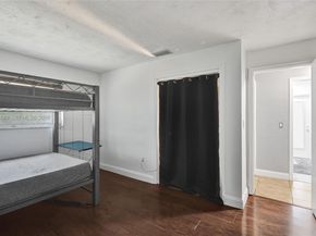 8699 NW 26th Pl, Sunrise FL 33322