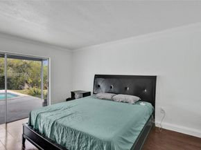 8699 NW 26th Pl, Sunrise FL 33322