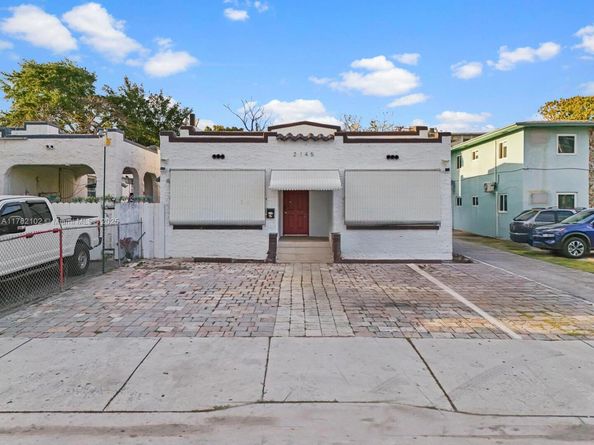 2145 SW 7th St, Miami FL 33135