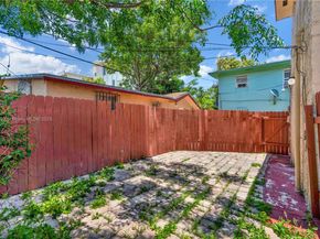 2145 SW 7th St, Miami FL 33135