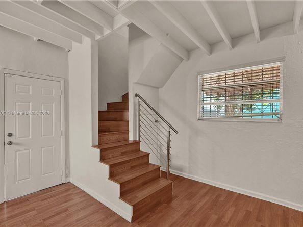 2145 SW 7th St, Miami FL 33135