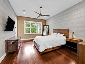 8020 SW 62nd Ave, Miami FL 33143