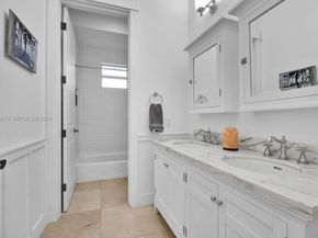 8020 SW 62nd Ave, Miami FL 33143
