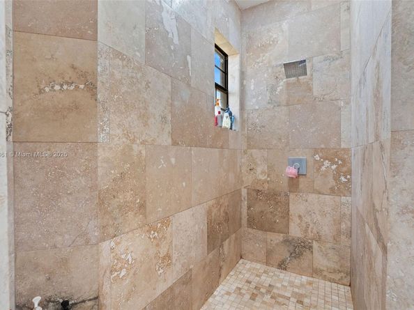 11761 SW 226th Ter, Miami FL 33170