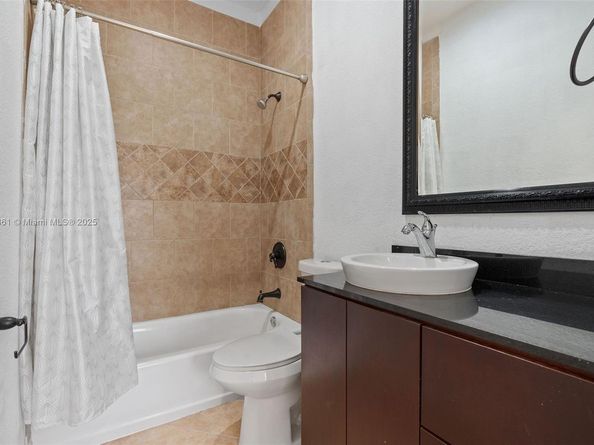 11761 SW 226th Ter, Miami FL 33170