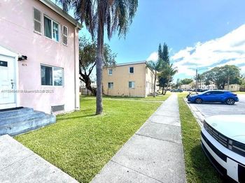224 NW 85th St Rd