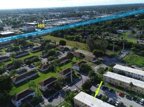 224 NW 85th St Rd 224, Miami FL 33150