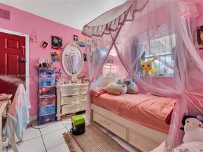 503 NW 43rd Pl, Miami FL 33126