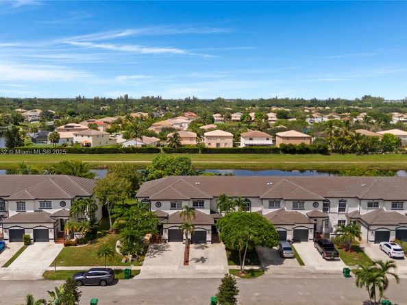 12913 SW 49th Ct, Miramar FL 33027