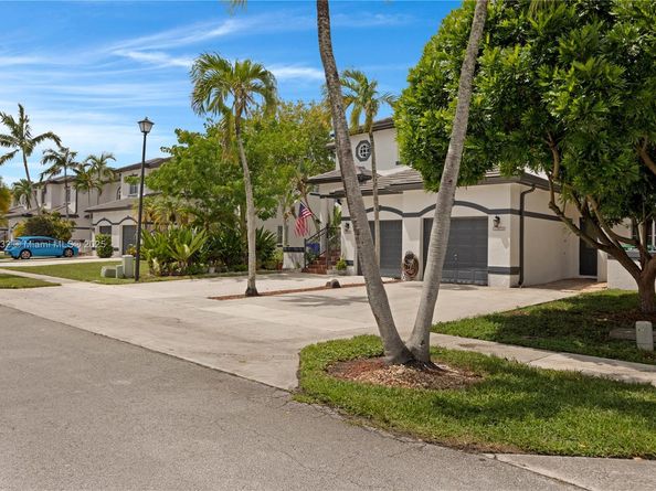 12913 SW 49th Ct, Miramar FL 33027