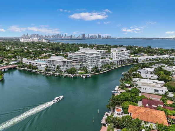 4701 N Meridian Ave 502, Miami Beach FL 33140