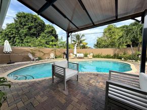 2625 SW 67th Ave, Miami FL 33155