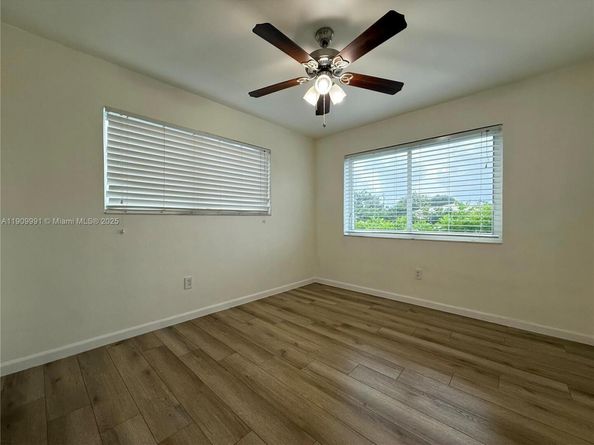 2625 SW 67th Ave, Miami FL 33155