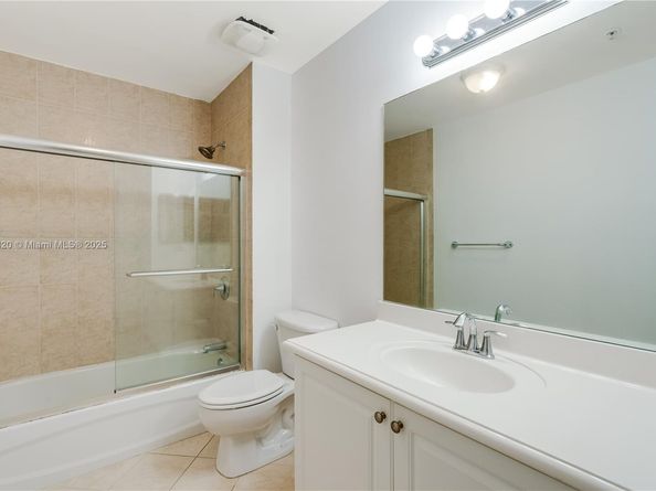 8395 SW 73rd Ave 517, Miami FL 33143