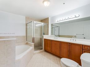 8395 SW 73rd Ave 517, Miami FL 33143