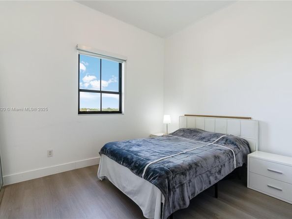 8395 SW 73rd Ave 517, Miami FL 33143