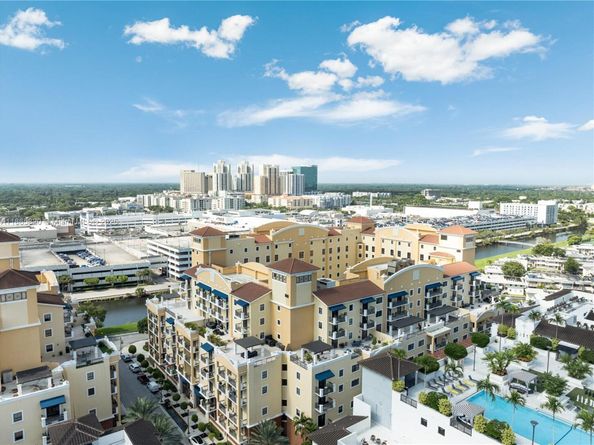 8395 SW 73rd Ave 517, Miami FL 33143