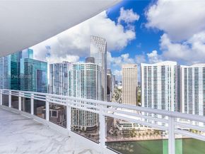 901 Brickell Key Blvd 3407, Miami FL 33131