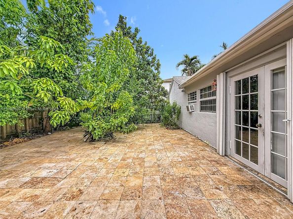 14433 SW 95th Ter, Miami FL 33186