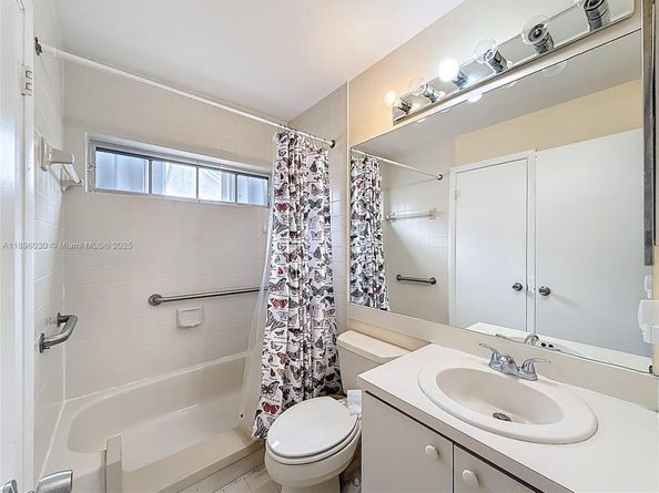 14433 SW 95th Ter, Miami FL 33186