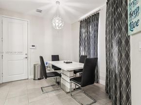 10828 SW 235 St, Miami FL 33032