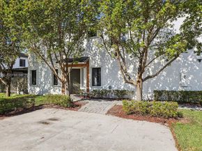 10828 SW 235 St, Miami FL 33032