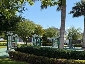 10828 SW 235 St, Miami FL 33032