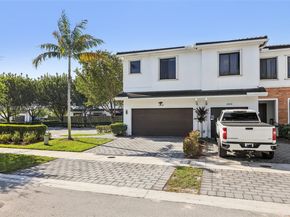 10828 SW 235 St, Miami FL 33032