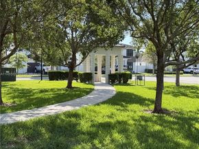 10828 SW 235 St, Miami FL 33032