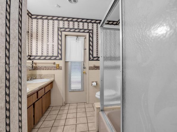 1331 SW 102nd Ave, Miami FL 33174